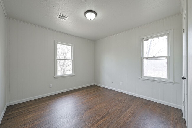 Building Photo - 727 NW 97th St