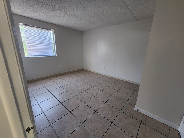 Building Photo - 6195 NW 186th St