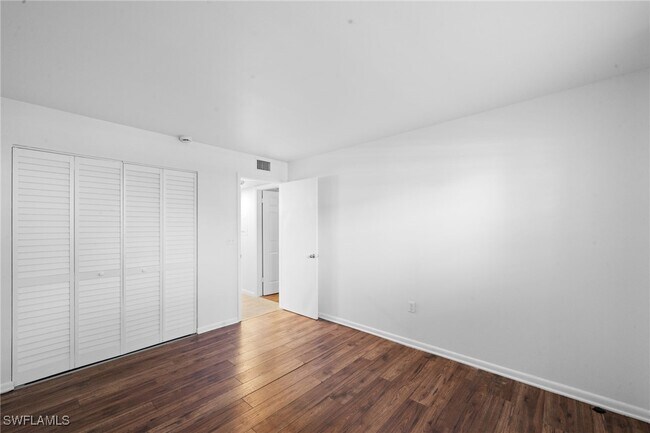 Building Photo - 4290 Gulfstream Dr