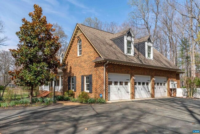 Building Photo - 3125 Beau Mont Farm Rd