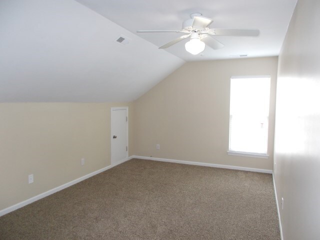 Building Photo - 3007 Linstead Dr