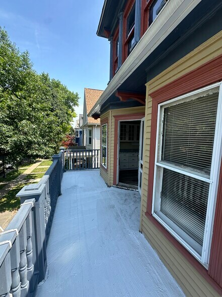 Building Photo - 169 Anderson Pl