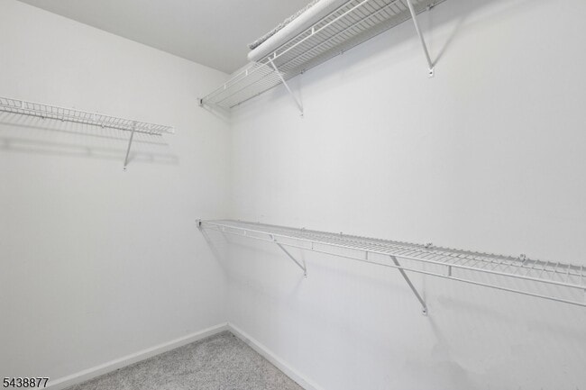 Building Photo - 612 Lopez Ln