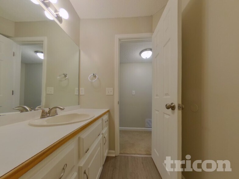 Building Photo - 27 Bramblewood Point SW