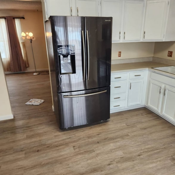 Building Photo - 2448 S Evanston St