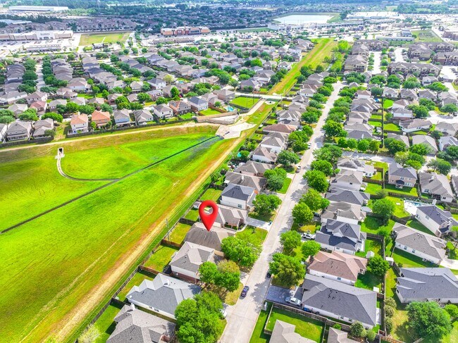 Building Photo - 6526 Bella Noche Dr