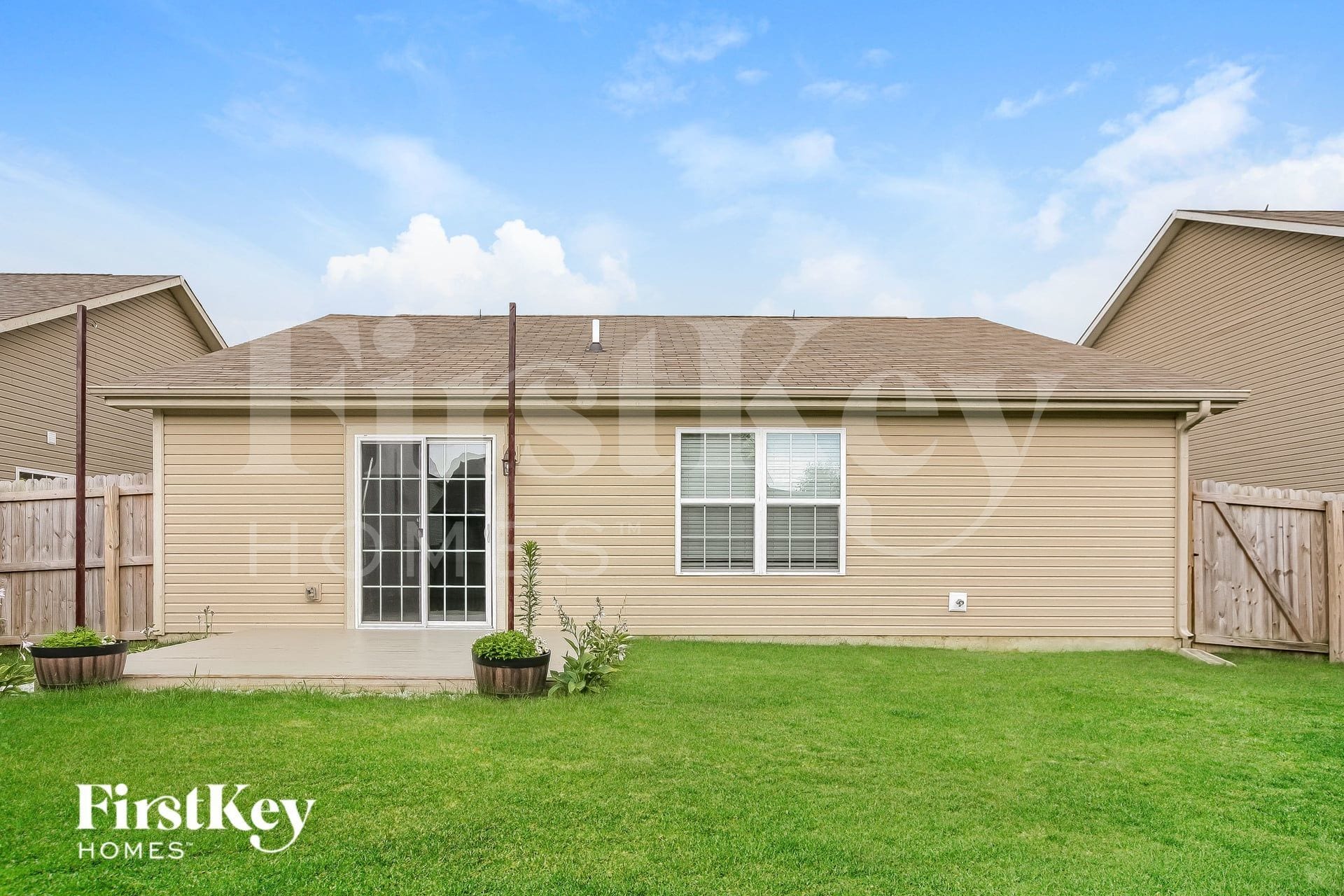 Building Photo - 11232 Pegasus Dr