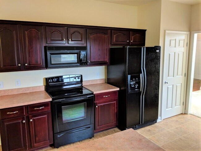 Building Photo - CANE RIDGE MOVE IN SPECIAL - FIRST MONTH F...