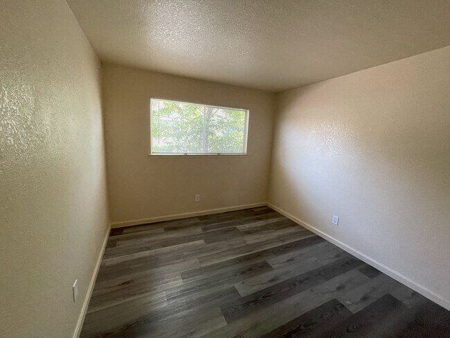 Building Photo - 7829 Sayonara Dr