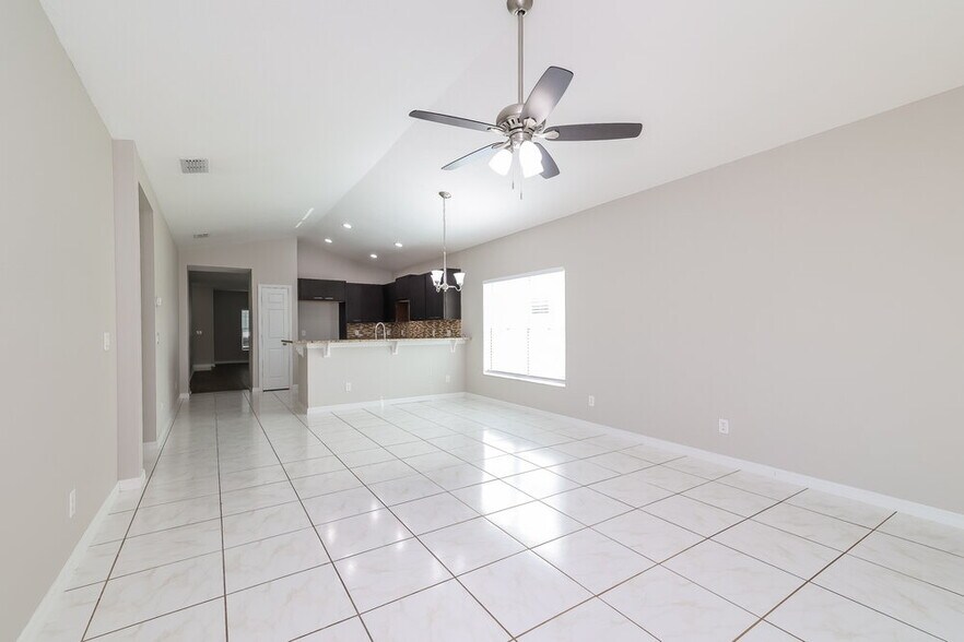 Building Photo - 4602 Caverns Dr