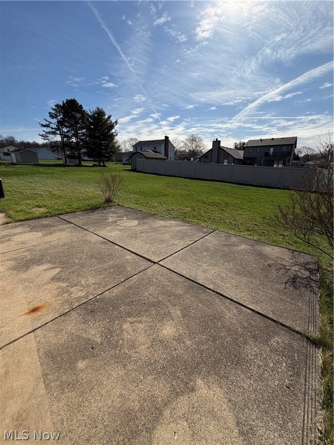 Building Photo - 8615 Chesterton Dr