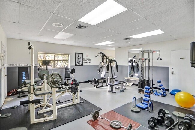 Building Photo - 6500 Cypress Rd