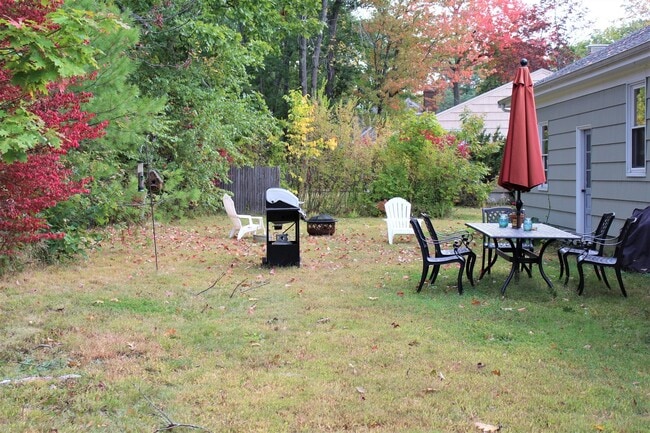 Building Photo - Portland 4BD/2BA Single Family Home - $2,833