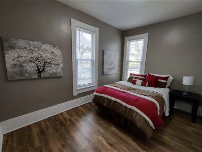 Building Photo - 3900 W 33rd St