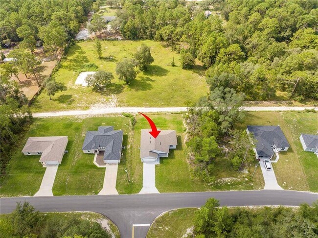 Building Photo - 6671 SW 151 Loop