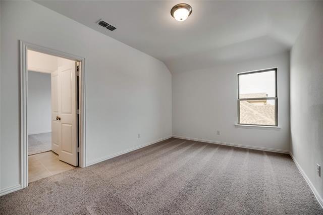 Building Photo - 2209 Grassland Ave