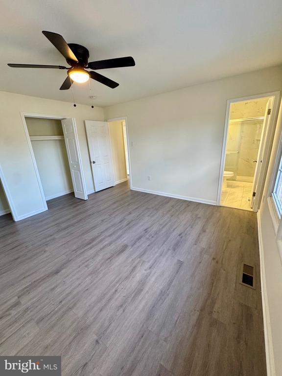 Building Photo - 1040 Springhill Way