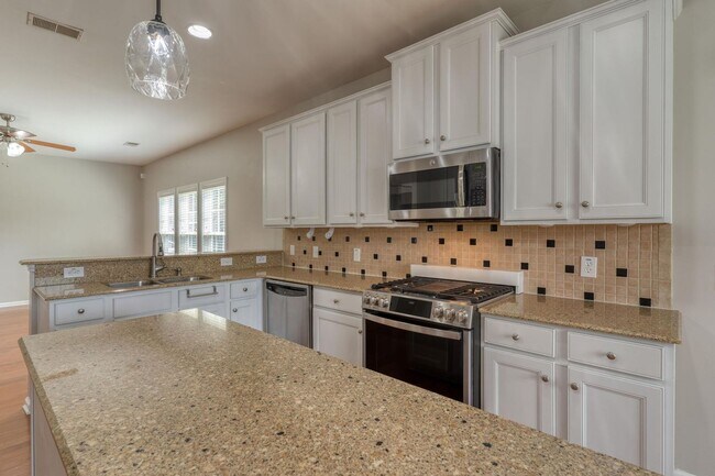 Building Photo - 5005 Brownhare Ct