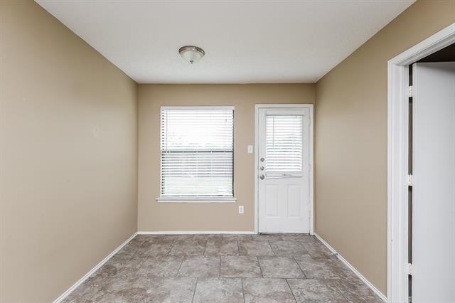 Building Photo - 645 Lemon Dr