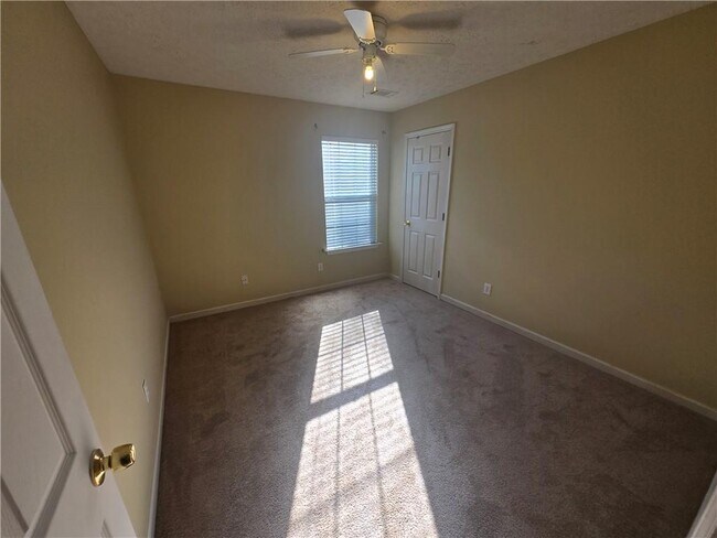 Building Photo - 1822 Chasewood Park Dr