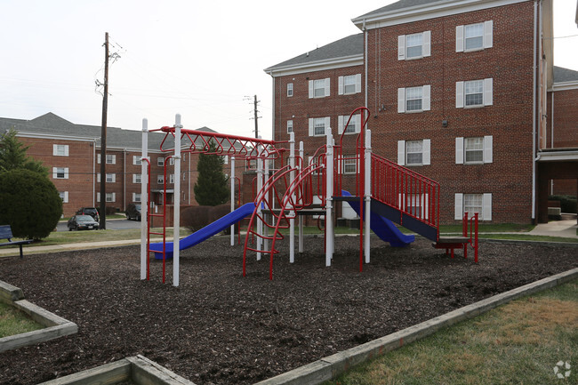 Building Photo - University Landing Apartments