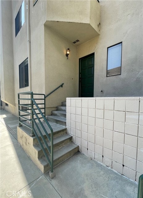 Primary Photo - 1151 Pine St