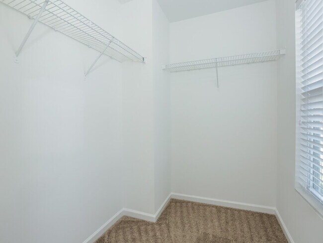 Building Photo - 1019 Yellow Bee Rd