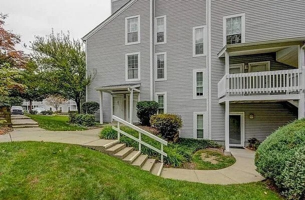 Building Photo - 12032 Cardamom Dr