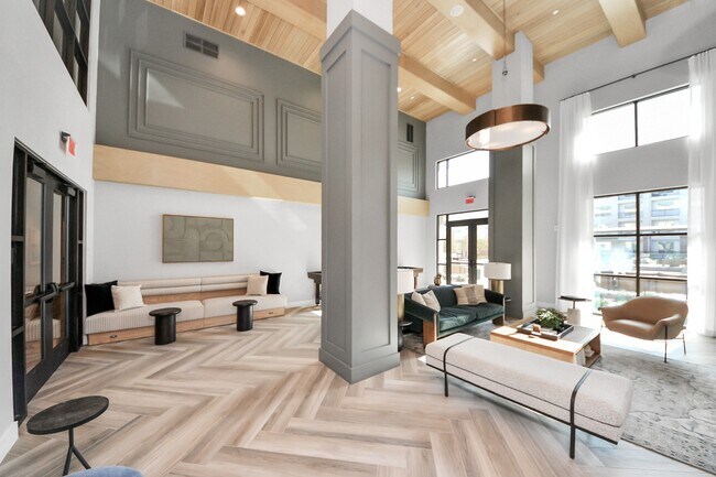 Building Photo - 15635 Memorial Dr