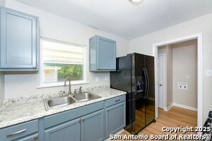 Building Photo - 6838 Blue Lake Dr