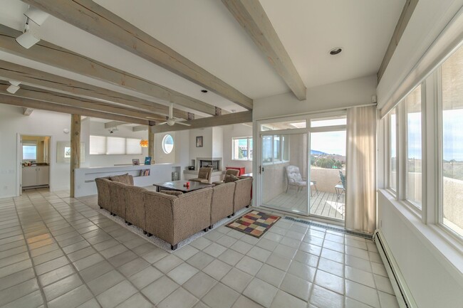 Building Photo - SANDIA HEIGHTS EXECUTIVE RENTAL 2+Story 3B...