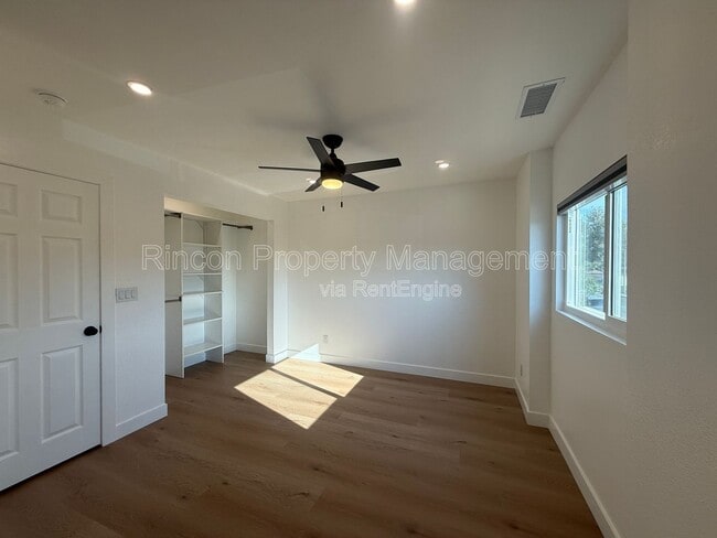 Building Photo - 607 Lemon Way
