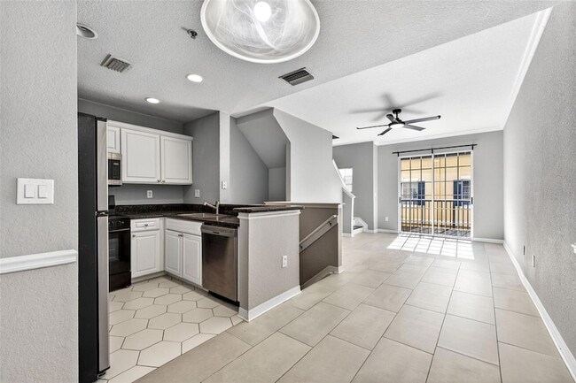 Building Photo - 105 S Bradford Bch Ct