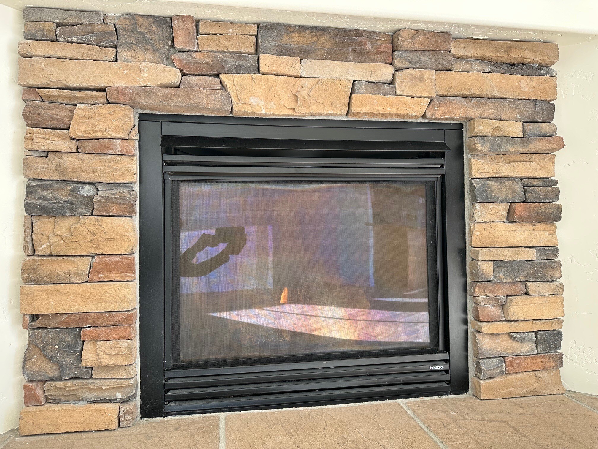 Building Photo - 228 E Delgada Ln