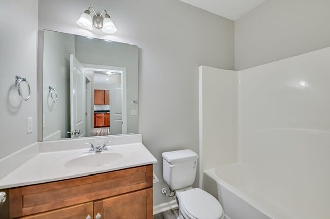 Building Photo - Adderman Point- 1 bed/1 bath Apartment