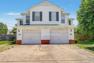 Building Photo - 3033 Mica St