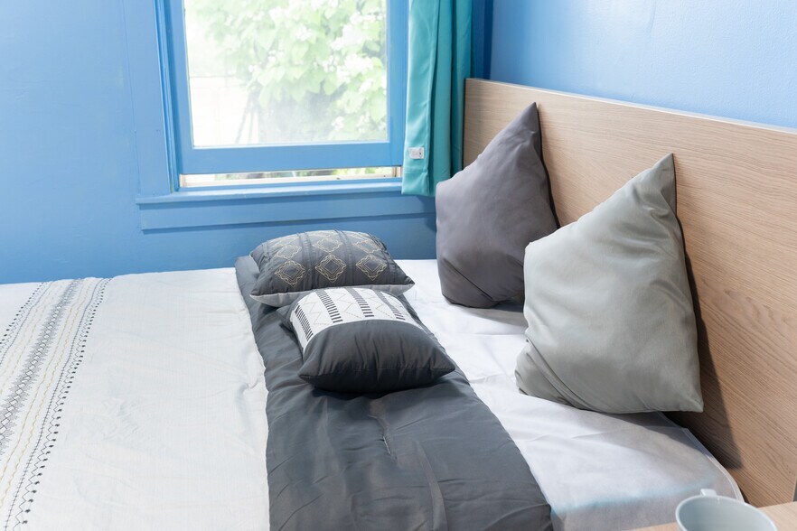 Building Photo - 3732 Orpwood St