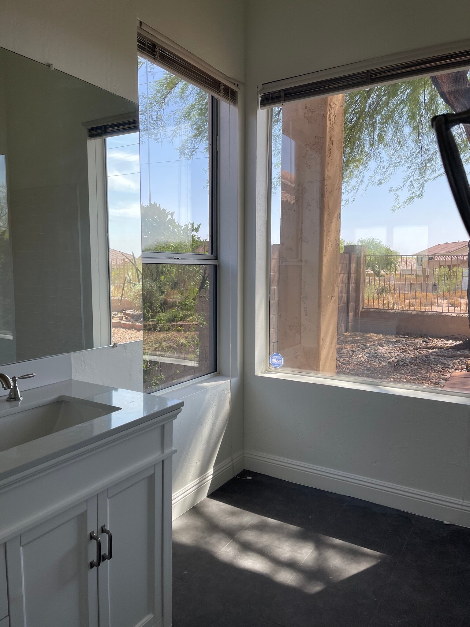 Building Photo - 31030 N 42nd Pl