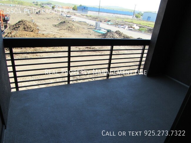 Building Photo - 5504 El Dorado Ln