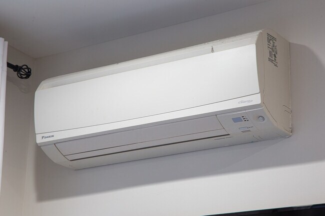 Building Photo - 417 E 61st St