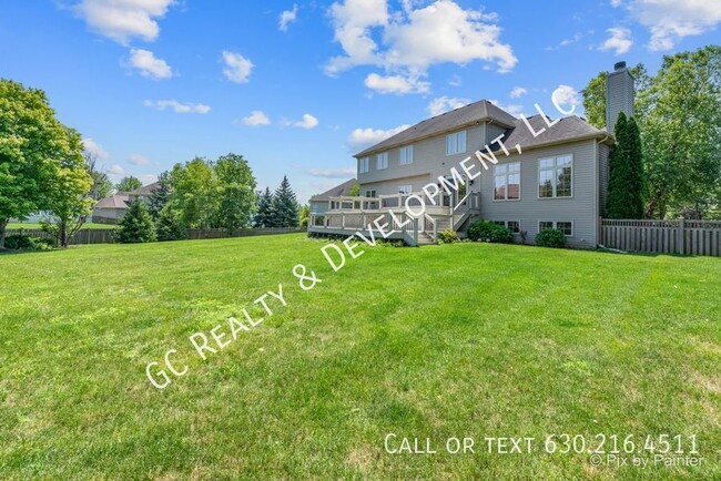 Building Photo - ***POOL & CLUBHOUSE COMMUNITY / PLAINFIELD...