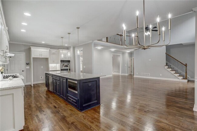 Building Photo - 128 Gold Springs Ct