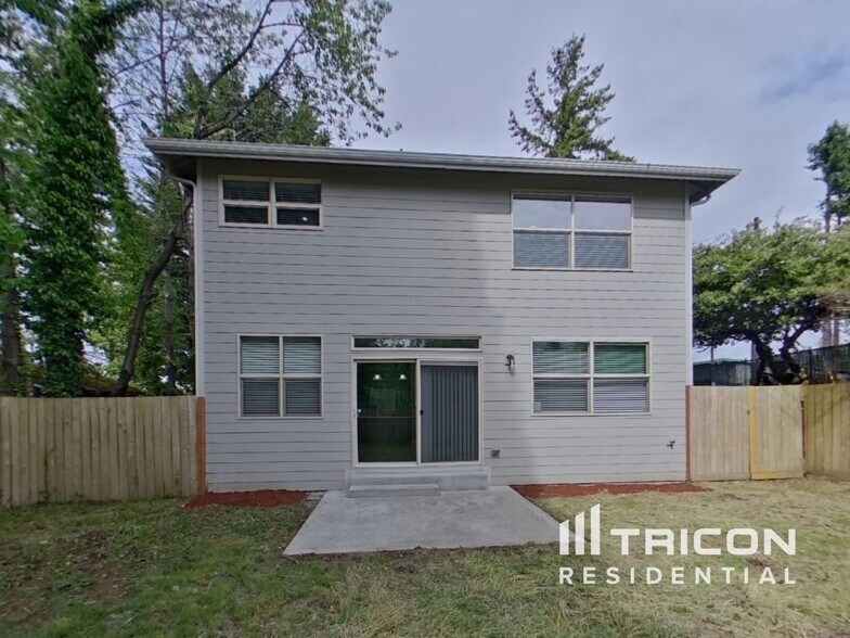 Building Photo - 22308 24th Ave S