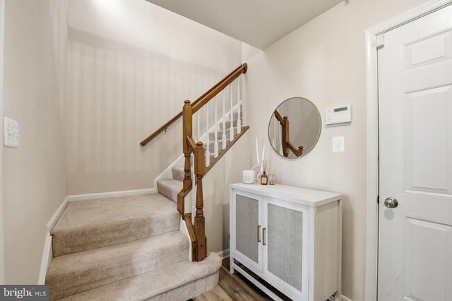 Primary Photo - 4349 Hackney Coach Ln