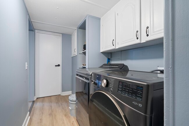 Building Photo - 158 Thomas Field Rd SE