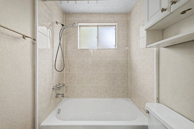 Building Photo - North Washington park one bedroom / one bath Apartment  for rent