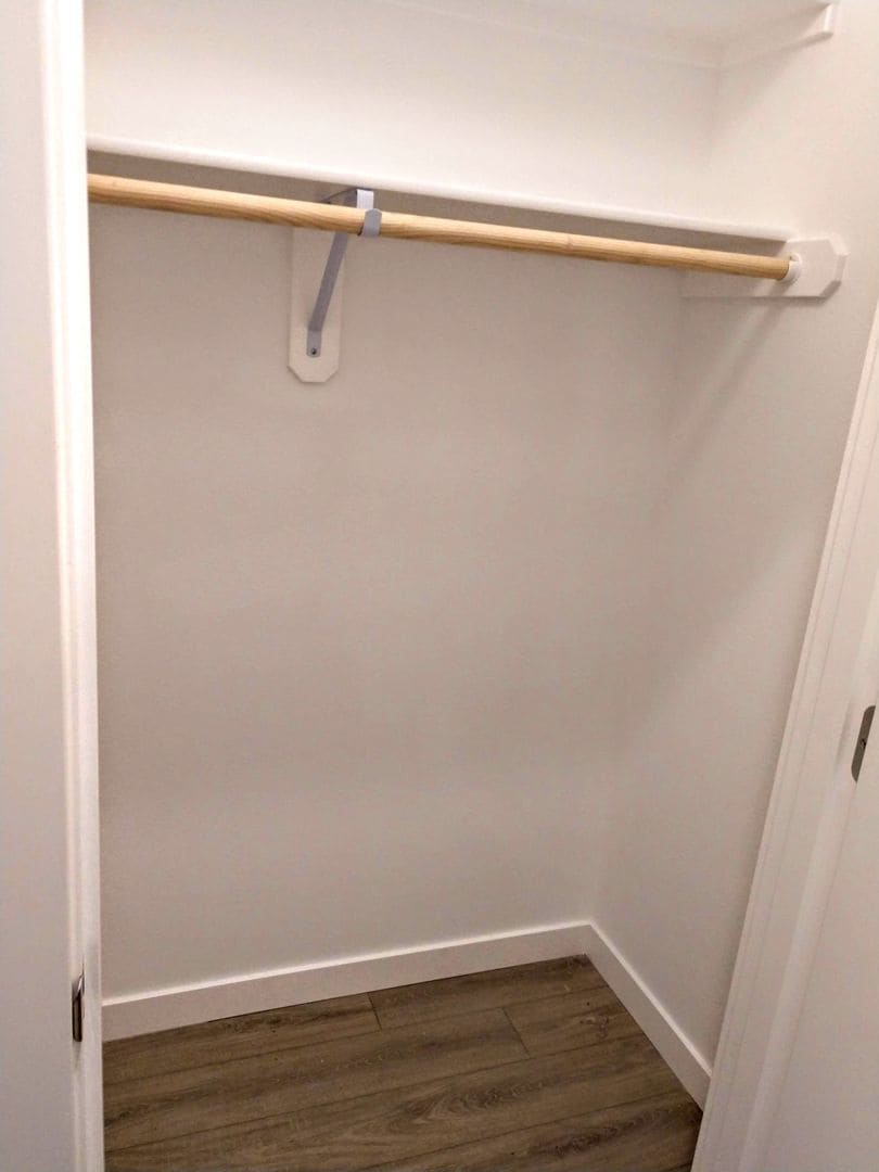 Building Photo - 1906 SE Tacoma St