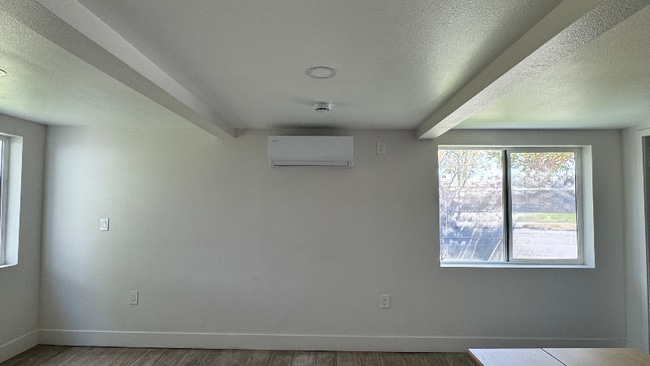 Building Photo - 13003 Sunnybrook Ln