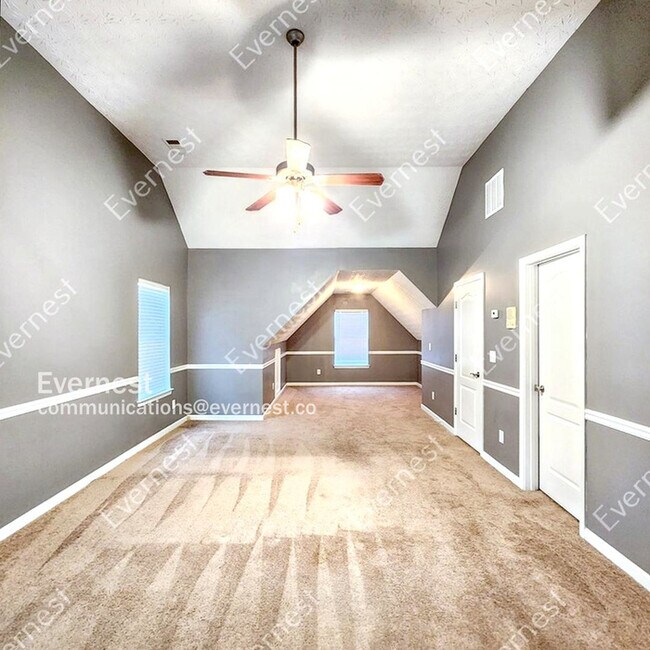 Building Photo - 425 Brunswick Cir