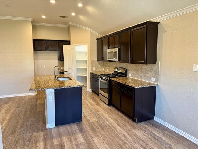 Building Photo - 4512 Chestnut Meadows Bend